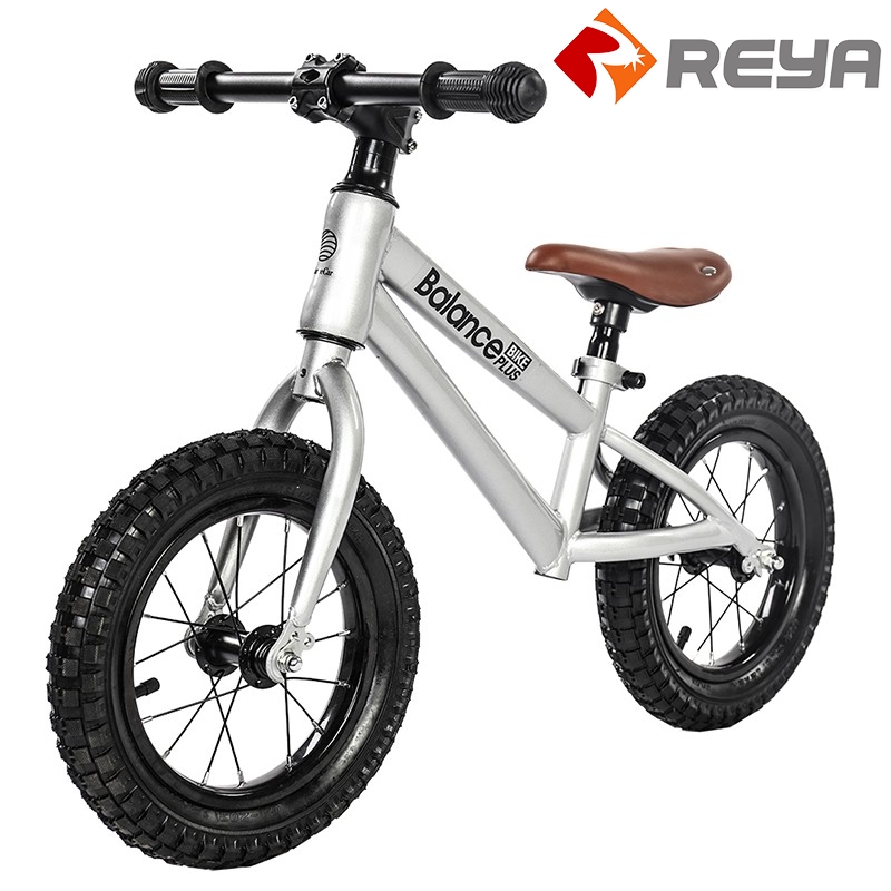 Different size children's balance bike toy car Different size children's balance bike toy car