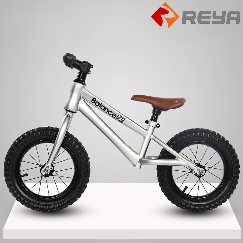 Different size children's balance bike toy car Different size children's balance bike toy car