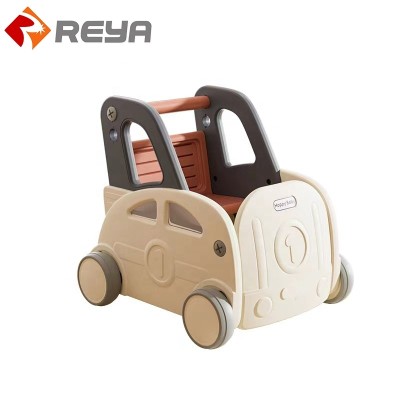 مع مجموعة من الأطفال مع مجموعة من الأطفال مع مجموعة من الأطفال مع مجموعة من الأطفال مع مجموعة من الأطفال مع مجموعة من الأطفال